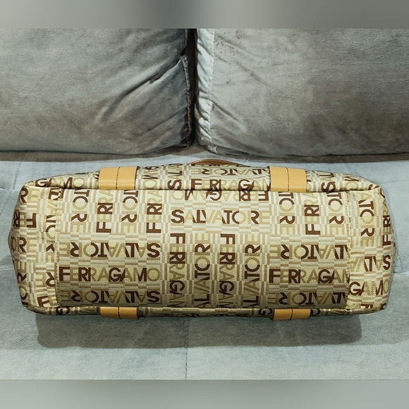 SALVATORE FERRAGAMO SIGARO MONOGRAM CANVAS WITH TAN LEATHER TOTE / SHOULDER BAG - Picture 8 of 16